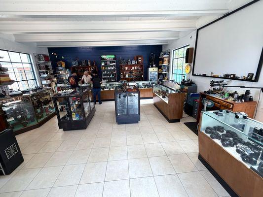 Kiwi Camera Service used-camera store (out back of the service shop)..
