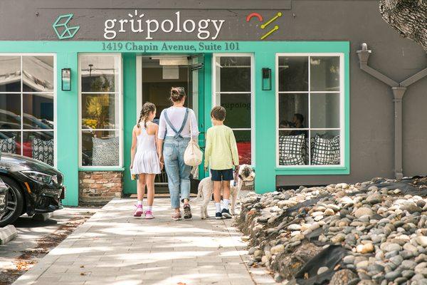 Grupology Storefront