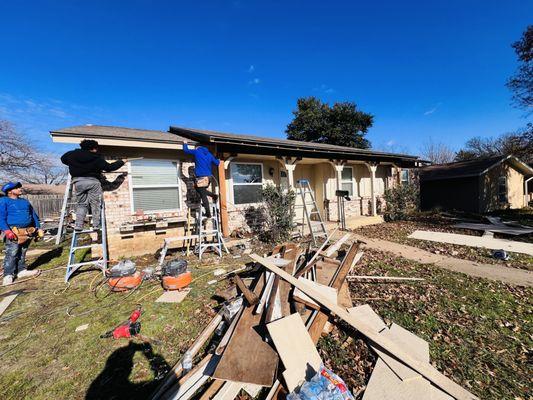 Blancos Remodeling & Painting