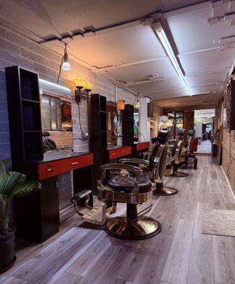 Mustafa Hair and Nail Salon