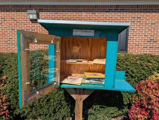 Easter Seals Lending Library, 37 S Center St, Winder