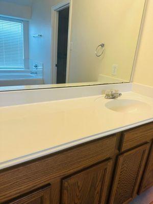 Yolis’s Cleaning Service