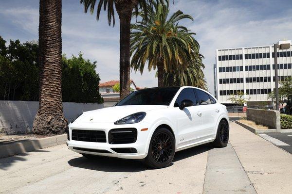 Foreign Lifestyle Group