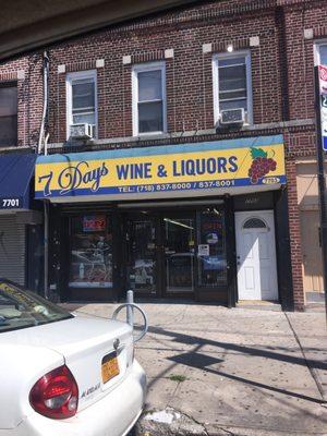 Murray's Wines & Liquors