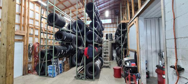 High Volume Tire Shop located in Alabama is for sale. The Business currently services the city's vehicles on a contract. $2.9mil