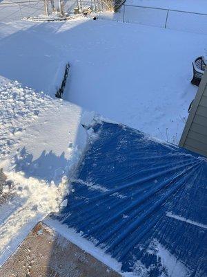 Nice 6ft drop with no railing to push snow off of.