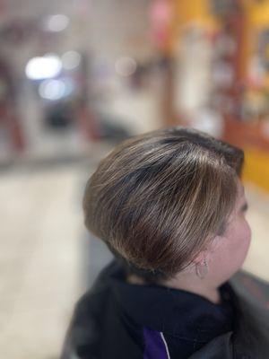 Symmetrical cut by kim