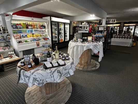 Maplecrest Meats & More