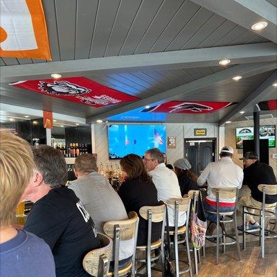 Coach's Bar & Grille