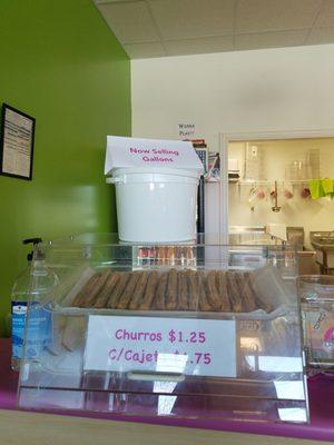 Selling ice cream by the gallon, yes please!