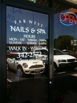 Far West Nails and Spa Hours