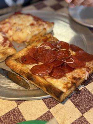 Napoli's Pizza