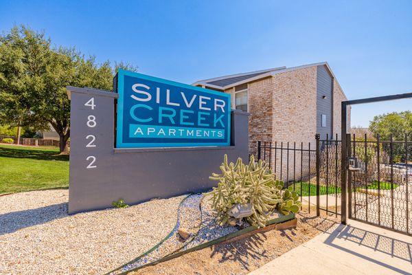 Silver Creek Apartments