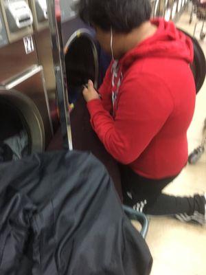 Sunny's Laundromat