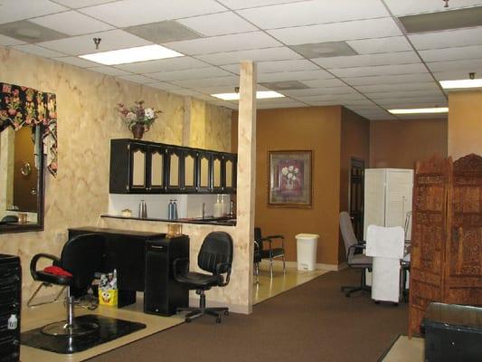 White Oak Hair & Nail Studio