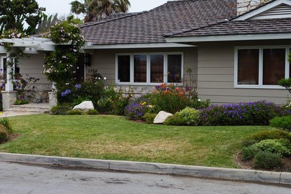 Beautiful Monier Cedarlte in Palos Verdes Estates, Art Jury approved and installed in 3 days.