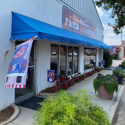 Atmore Farm & Garden