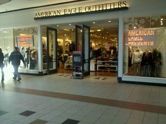 American Eagle Store