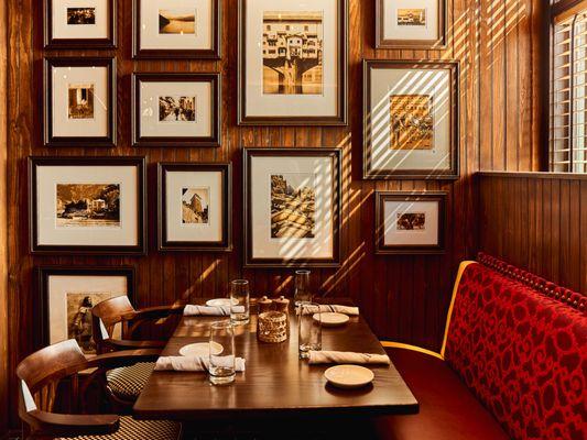 Rosalie Bar & Restaurant