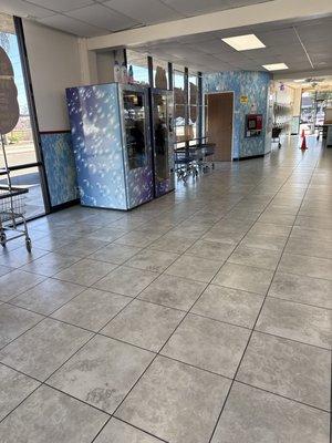 Clean well maintain all the time