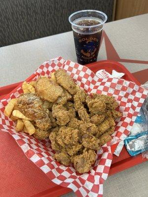 Golden Hooks Seafood & Chicken Po'boy