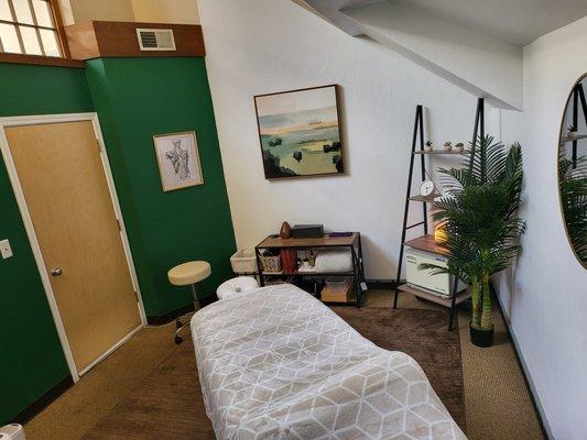 Back to Center Bodywork