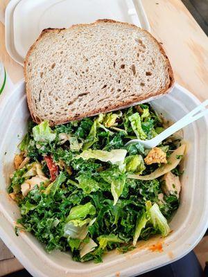 Caesar Salad w/ Bread