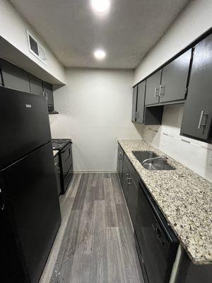 Broken sink that never was fixed for months