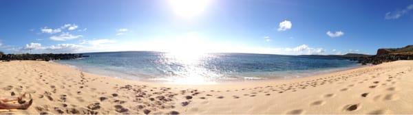 Panorama of Pohaku Mauliuli with a slight view of Make (Dead) Horse Cliff to the right
