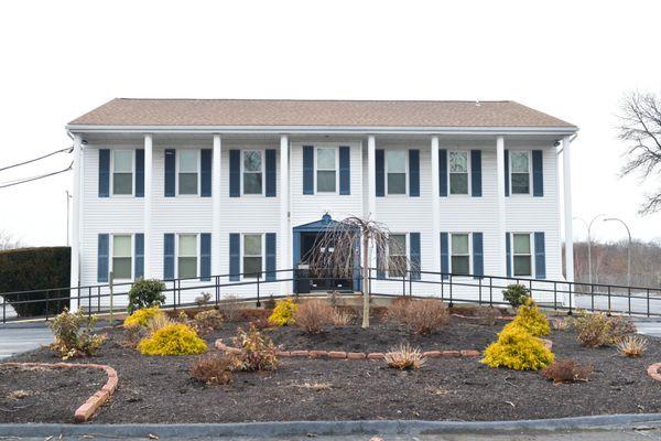 d'Oliveira & Associates