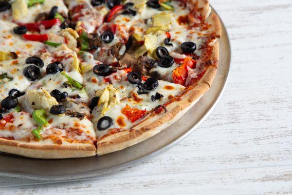 Garden Vegetable Pizza - also available with Vegan Cheese