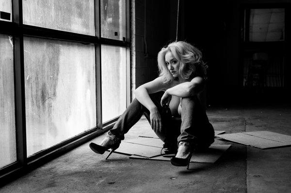 Self portrait of myself, Kaylin Mae, giving grungy warehouse vibes. Boudoir is a lifestyle #lifeofaboudoirphotographer #artistatplay