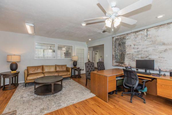 Center Ridge Apartments