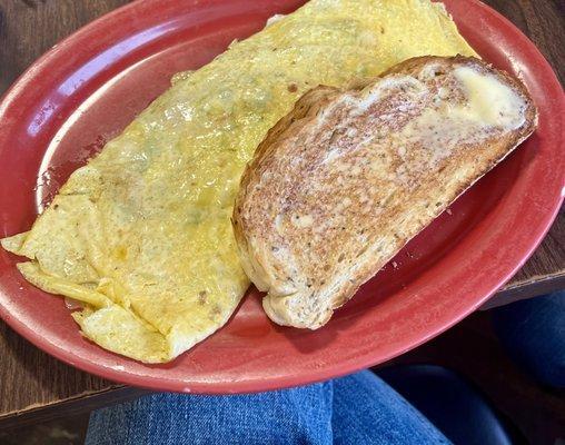 Western Omelette with Rye Toast