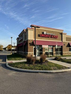 Outside building of Hometown Urgent Care & Occupational Health in Barberton, Ohio.