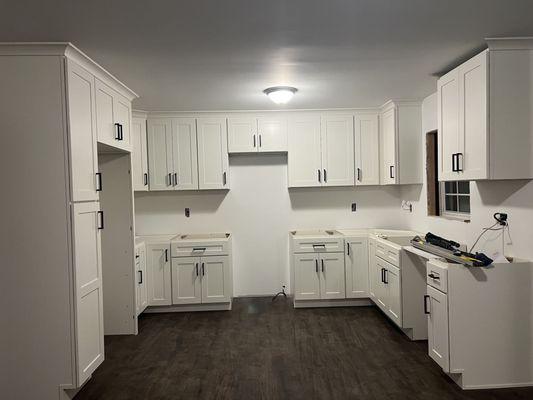C10 Cotton White
Shaker Style