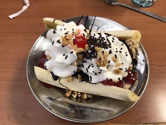Banana split $5.99