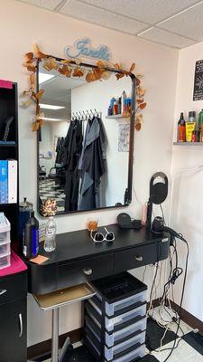 Cuts & Creations Salon