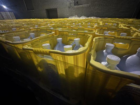 Ahqua Pools Cleaning and Repair Services