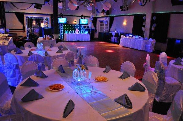 Fairfield Manor's Velvet Lounge