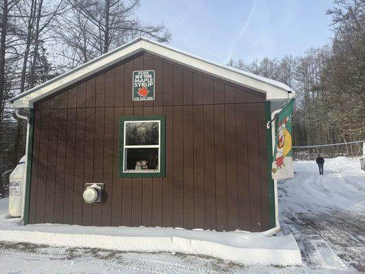 Walling's Maple Syrup