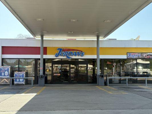 view of front of store (now owned by Jordan's)