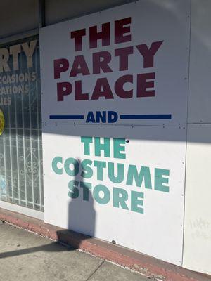 This costume store looks cool