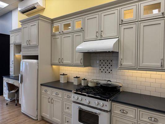 Cabinet Provisions Outlet