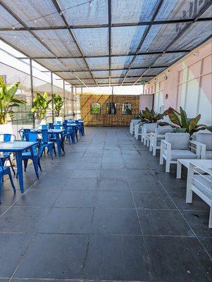 Infinity Club and Lounge