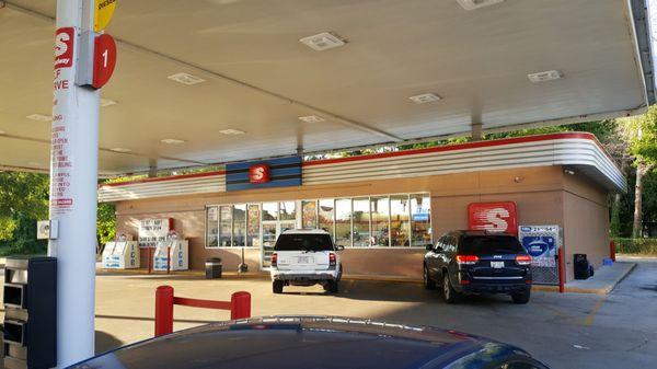 Storefront for Speedway Monroe St.