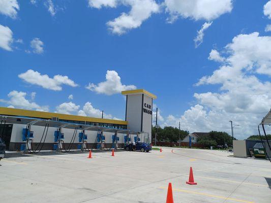 Orca Splash Car Wash