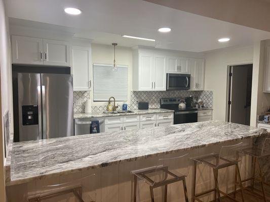 Airbnb waterfall island/kitchen remodel