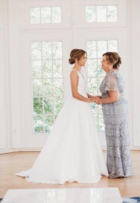 Cara Everts - LIVDN Hair Studio