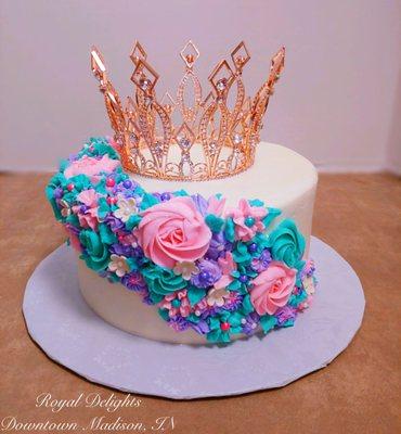 Queen Cake